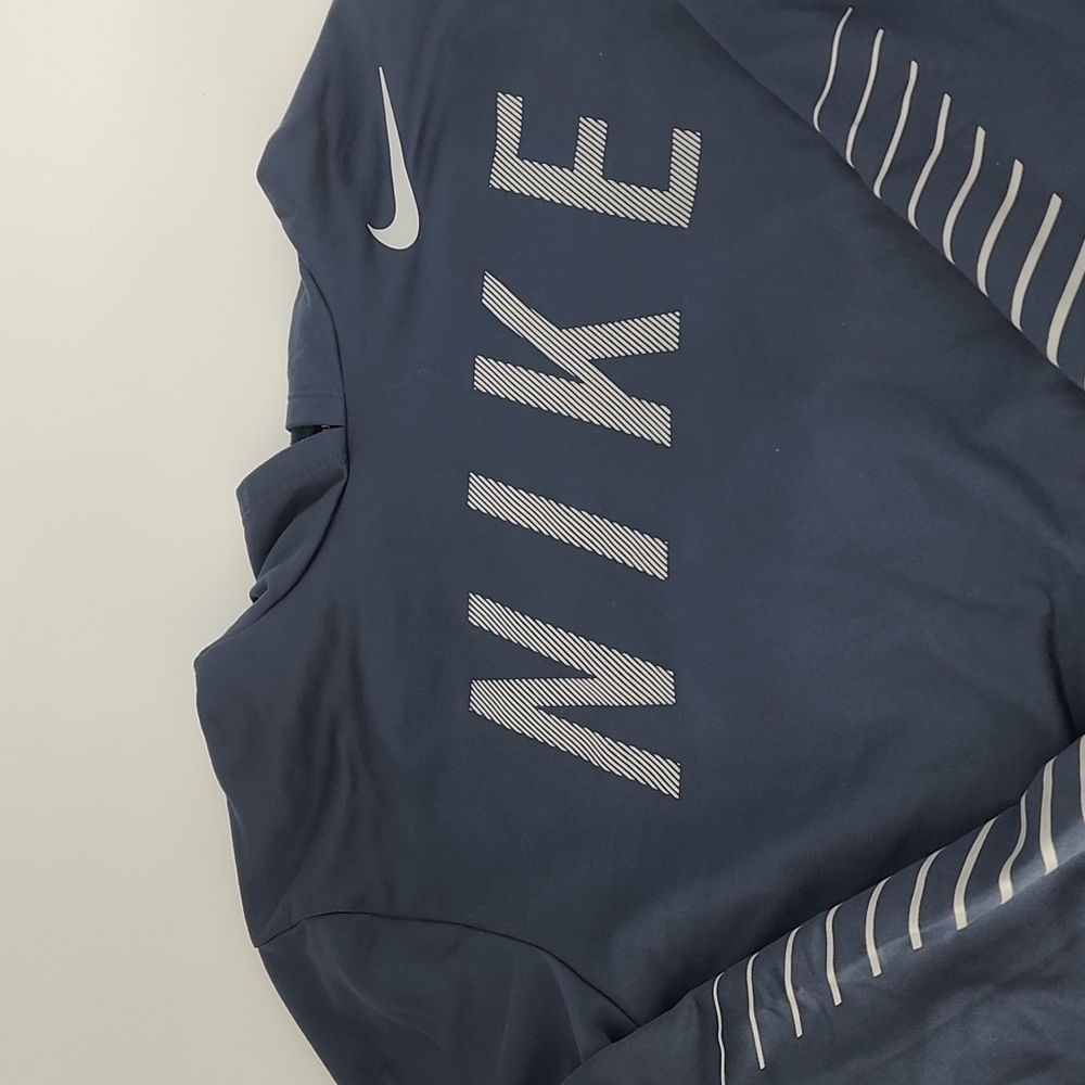 Nike Dri Fit Hooded Long Sleeve Shirt Running Small - Picture 2 of 9